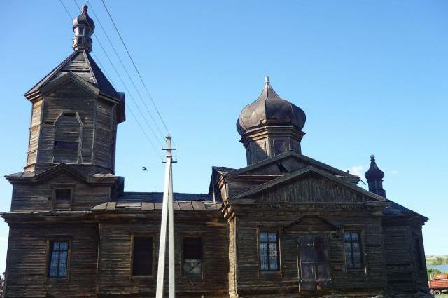 Купол 250-летней церкви обрушился в Кваркенском районе